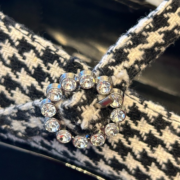 Steve Madden Houndstooth Mary Jane Shoes Size 4 - Picture 9 of 10